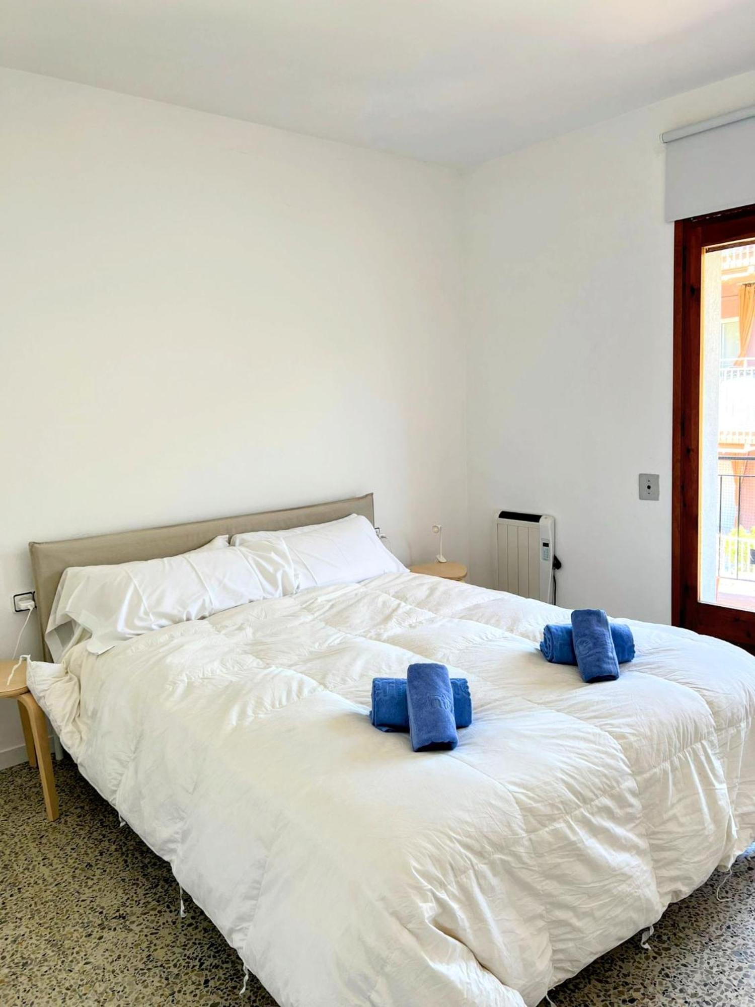 Attic With Seaview, Close To The Beach أرينيس دي مار المظهر الخارجي الصورة