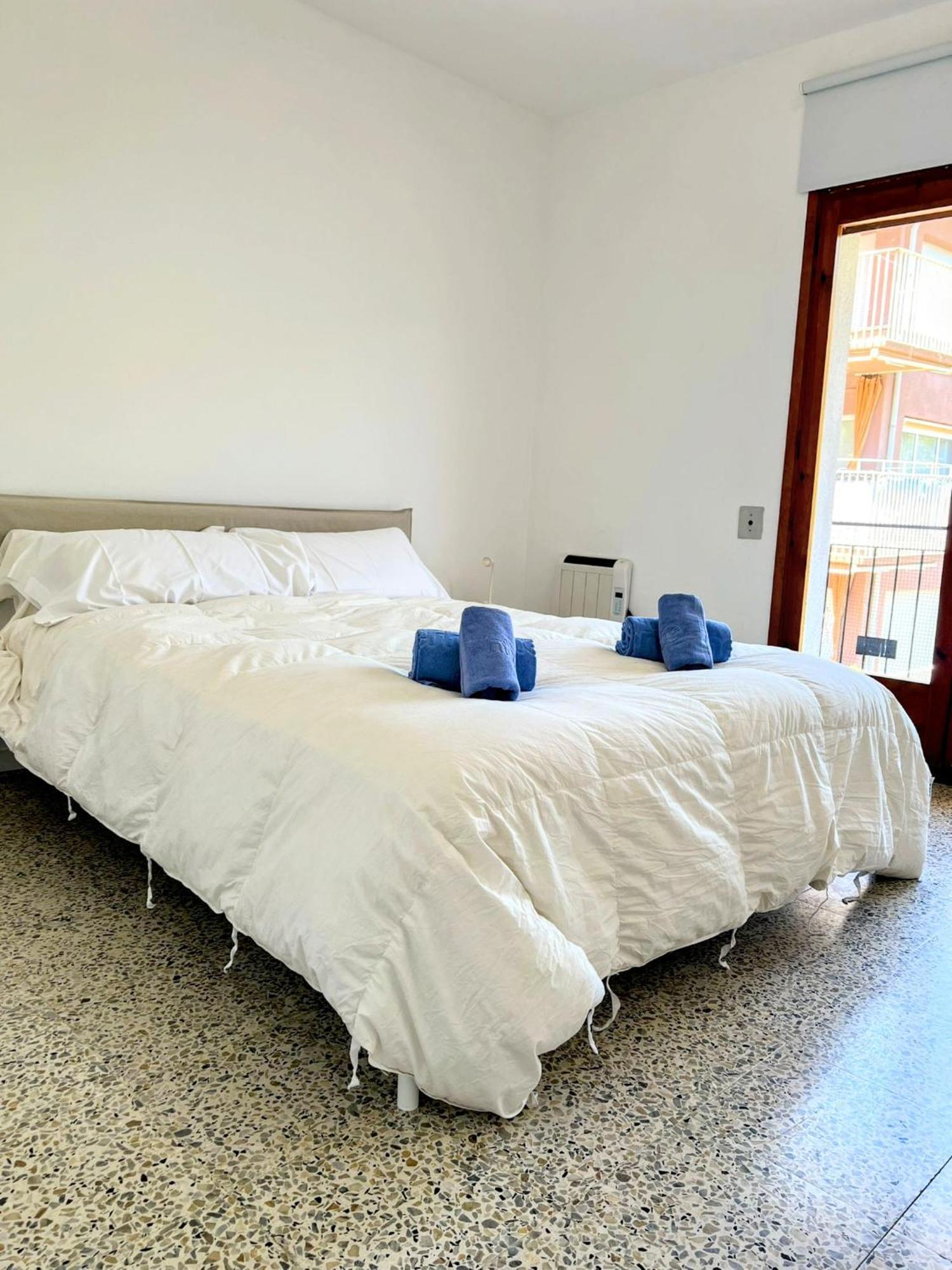 Attic With Seaview, Close To The Beach أرينيس دي مار المظهر الخارجي الصورة