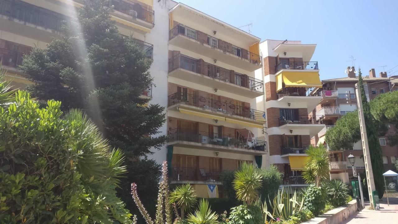 Attic With Seaview, Close To The Beach أرينيس دي مار المظهر الخارجي الصورة